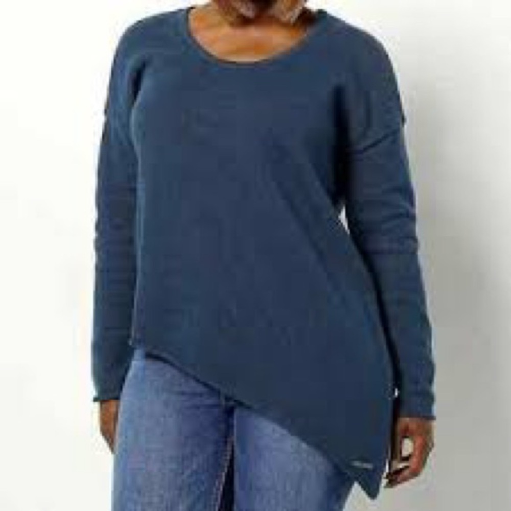 Peace Love World Boheme Asymmetrical Hem Knit Sweater in midnight